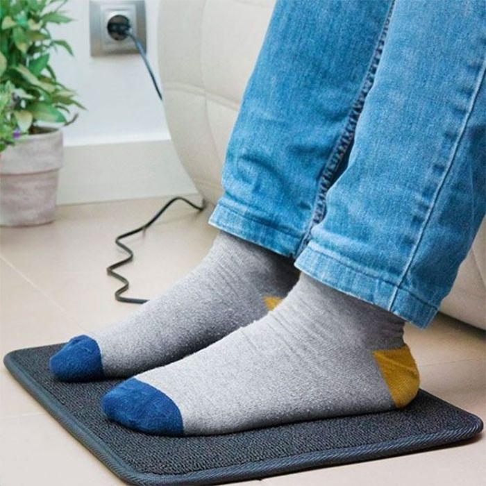 Chauffe-pieds électrique en forme de tapis